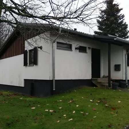 Gemuetlicher Ferienbungalow In Usseln Bei Willingen, Kostenloses Wlan *