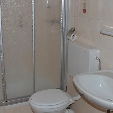 Apartment Gemuetlicher Ferienbungalow In Usseln Bei Willingen, Kostenloses Wlan *