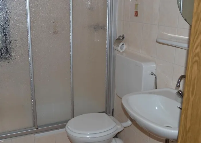 Apartment Gemuetlicher Ferienbungalow In Usseln Bei Willingen, Kostenloses Wlan *